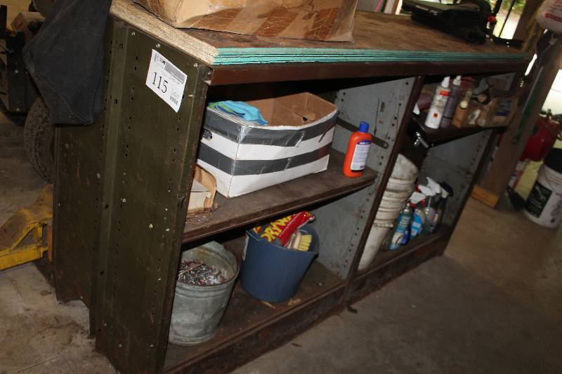 lot 115 image: Cabinet