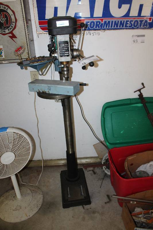lot 9 image: Rexon 14in. 58in. 16-Speed Drill Press