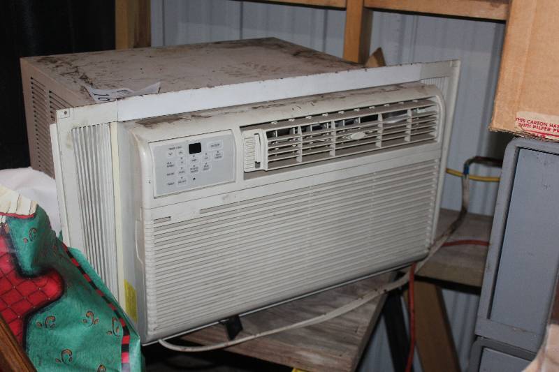 lot 161 image: Kenmore Window Air Conditioning Unit
