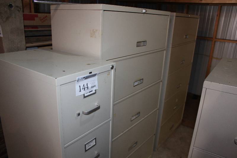 lot 144 image: Lot of (3) Locking Metal 4-Drawer File Cabinets, 5-Drawer Lateral File Cabinets