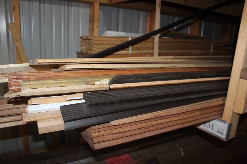lot 151 image: Wood House Trim, Various Sizes