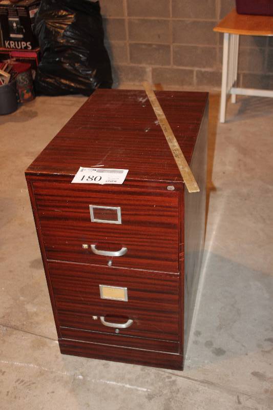 lot 180 image: 2-Drawer File Cabinet