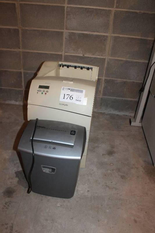 lot 176 image: Fellowes PS60-2 Shredder, Lexmark Optra T12 Printer