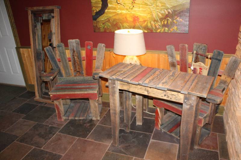 lot 233 image: Lot of Furniture Includes 2-Tables, 2-Chairs, Lamp, Mirror