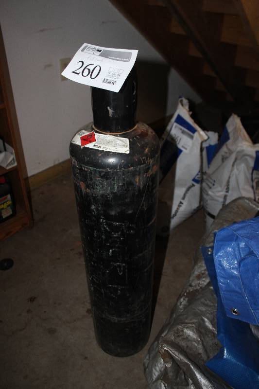 lot 260 image: Dissolved Acetylene Tank