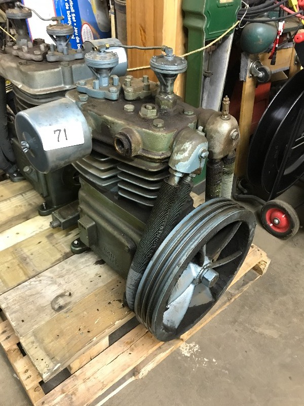 Curtis air compressor head