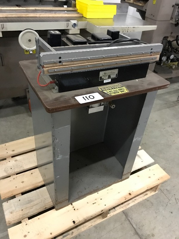 Heat sealer