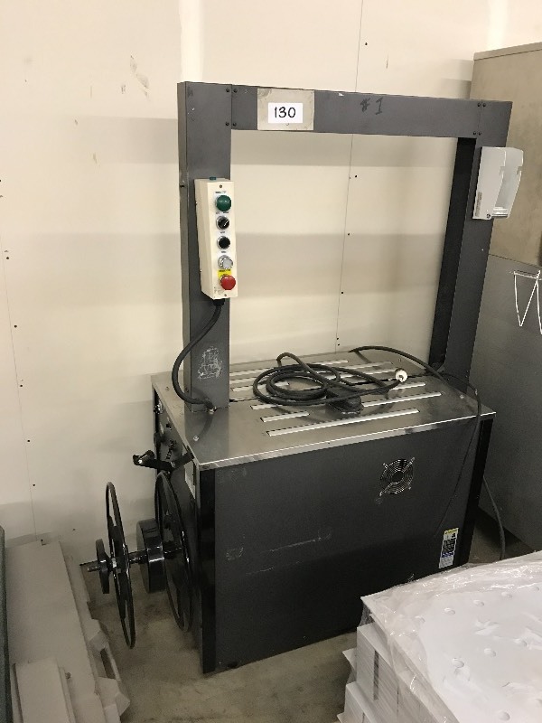 Box strapping machine