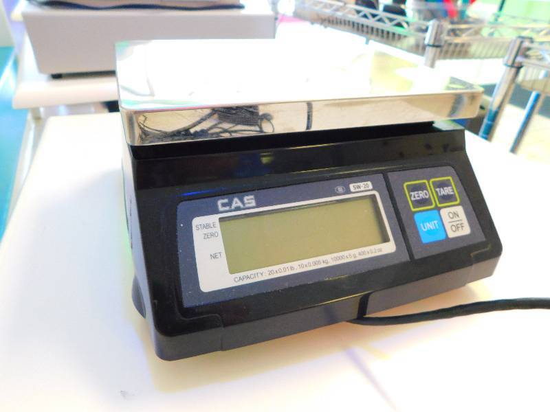 lot 225 image: CAS SW-20 FOOD SCALE