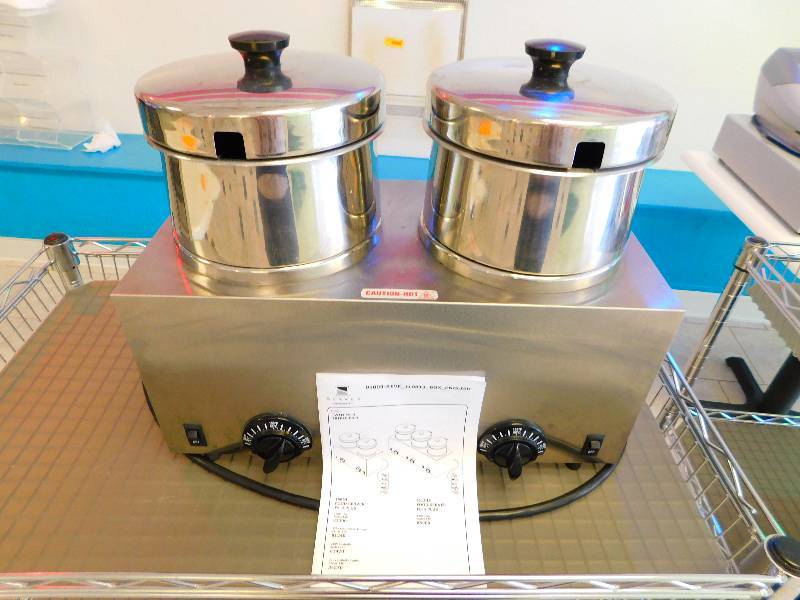 lot 241 image: TWIN FOOD SERVER
