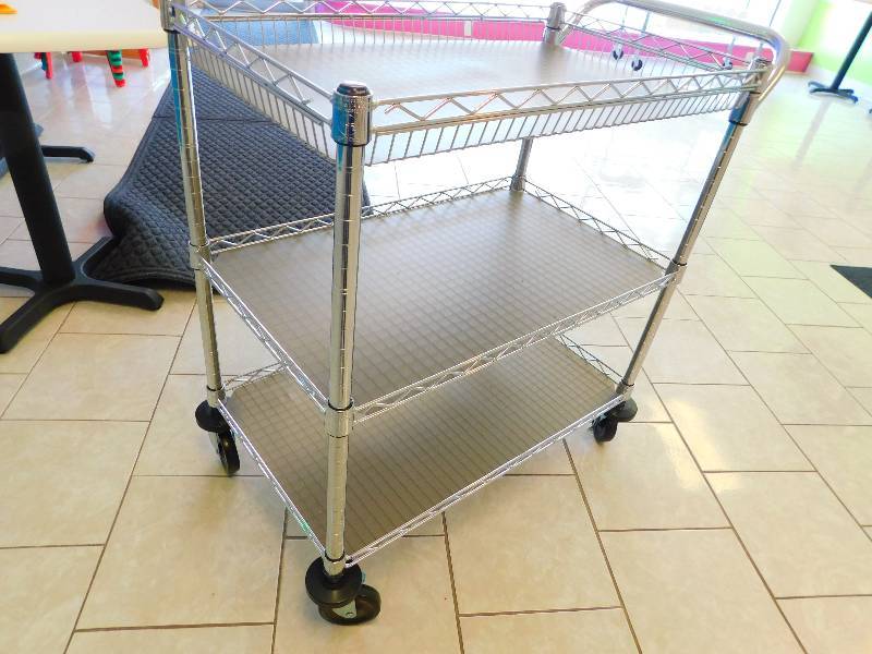 lot 249 image: METAL CART ON WHEELS