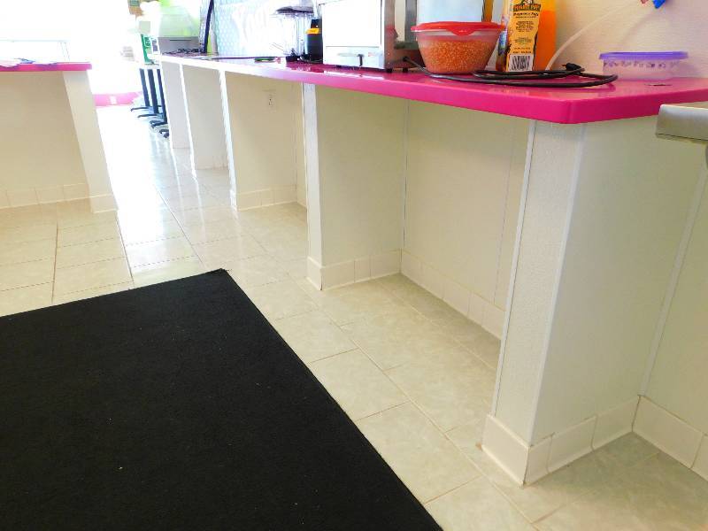 lot 264 image: COUNTER TOP ONLY