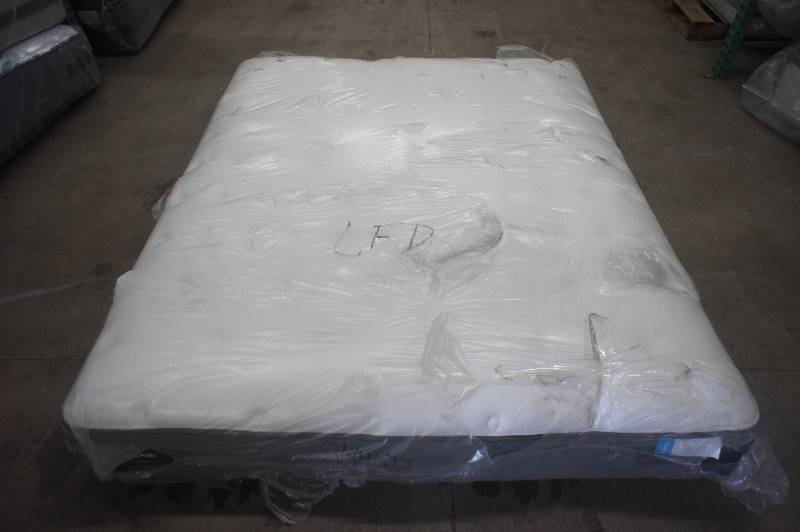 lot 28 image: New Cali King Size Sealy - Grant Park Plush - Califorina King Size Mattress Mattress - MSRP $ 1599.99
