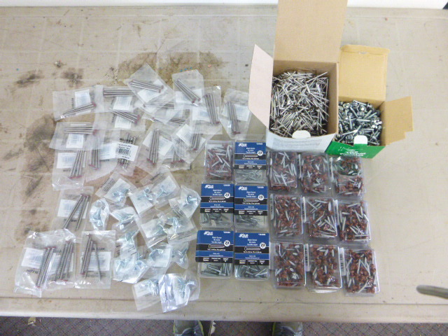 lot 89 image: Miscellaneous Hardware