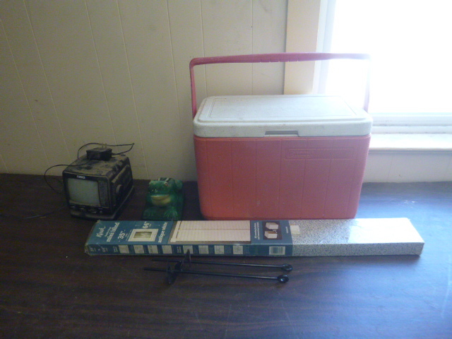 lot 102 image: Miscellaneous Items