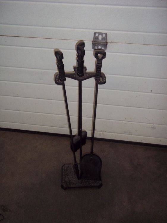 lot 48 image: Fire Place tools