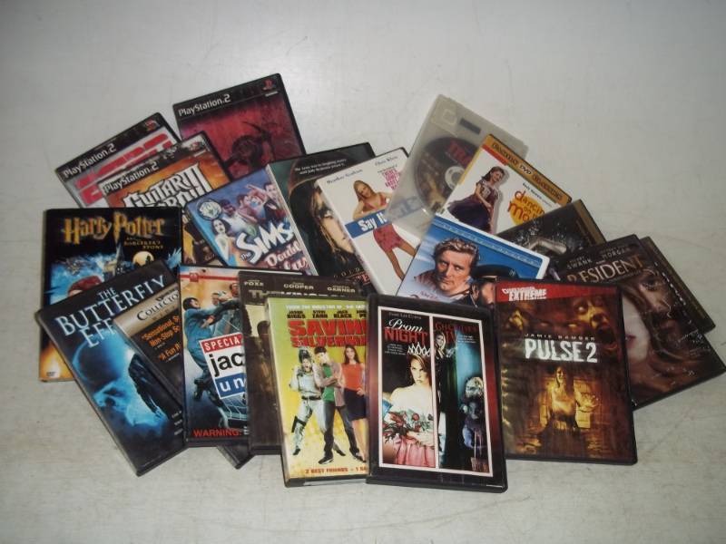 lot 75 image: Lot of 20 DVDs
