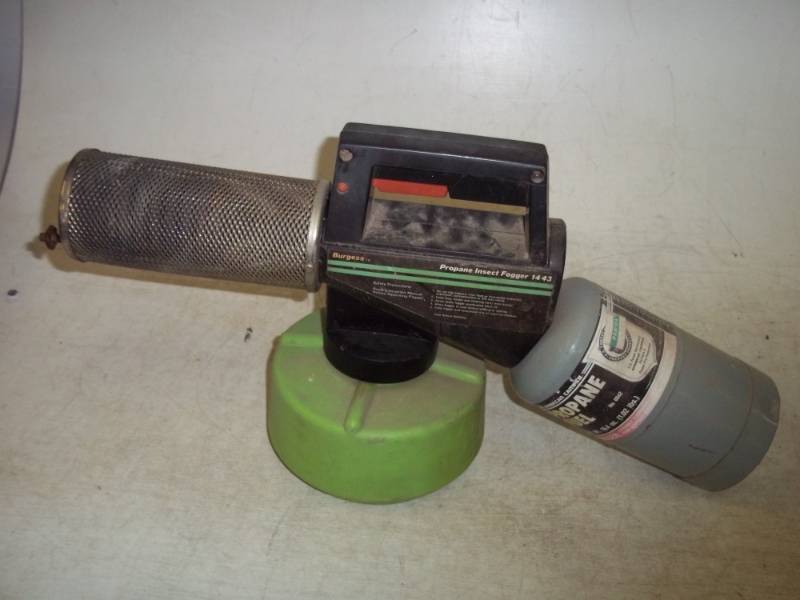 lot 82 image: Propane Insect Fogger