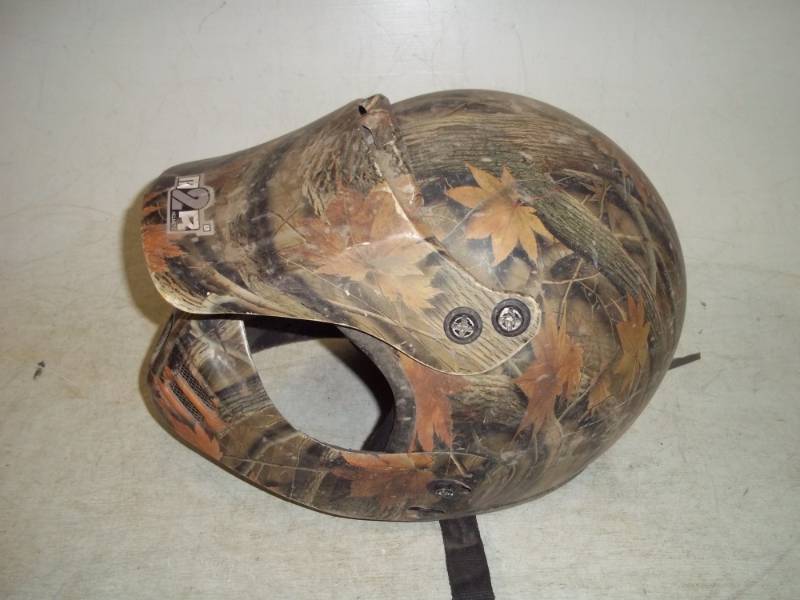 lot 86 image: Camo Helmet