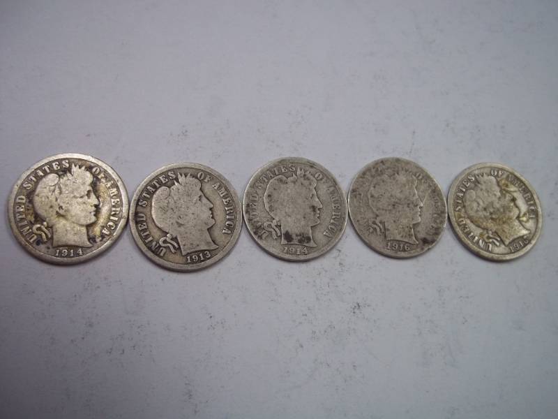 lot 109 image: Group Lot of 5  90% Silver Barber Dimes