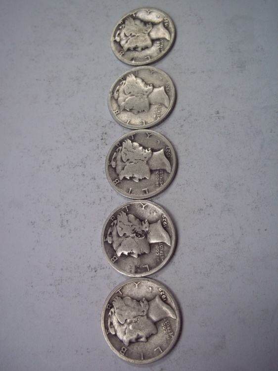 lot 115 image: Group Lot of 5  90% Silver Mercury Dimes