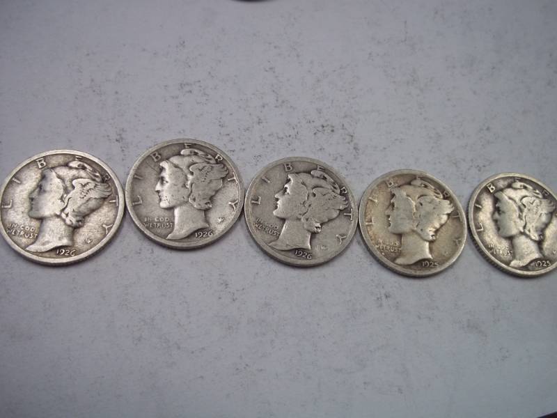 lot 118 image: Group Lot of 5  90% Silver Mercury Dimes