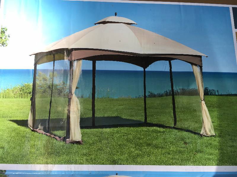 NEW - Hampton Bay - 12.5 x 10.5 Gazebo