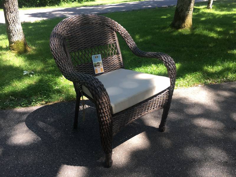 NEW - Hampton Bay Woven Chair