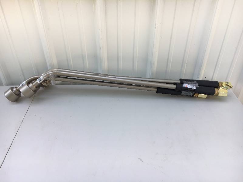 Lot of 4 _ 33 Shower Wands