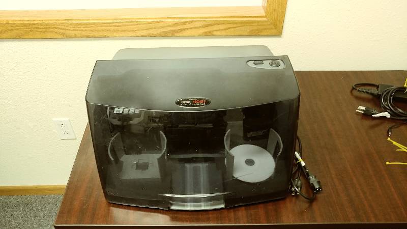 lot 8 image: DVD Copier Premera Brav #4051