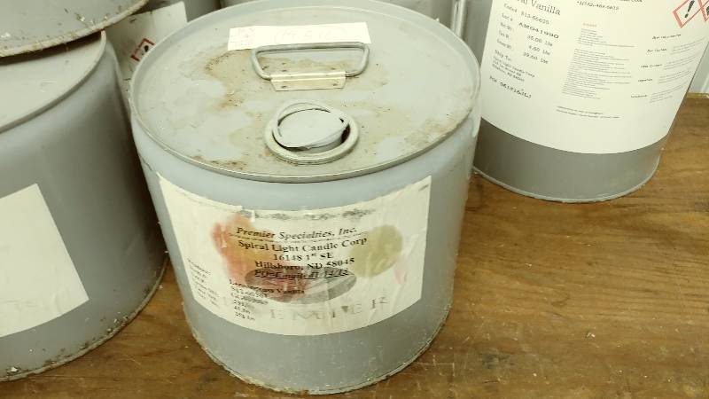 lot 226 image: 14.5lbs of Lemon Grass Vanilla Fragrance Oil