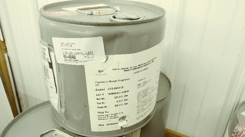 lot 238 image: 2.6lbs of Cranberry Mango Fragrance Oil