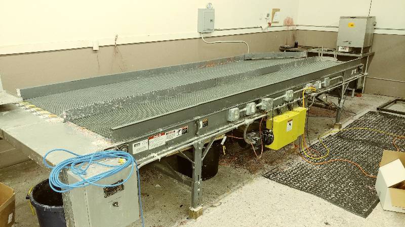 lot 210 image: 20 Wire Mesh Conveyor System