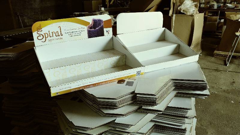 lot 155 image: 100 Cardboard Displays