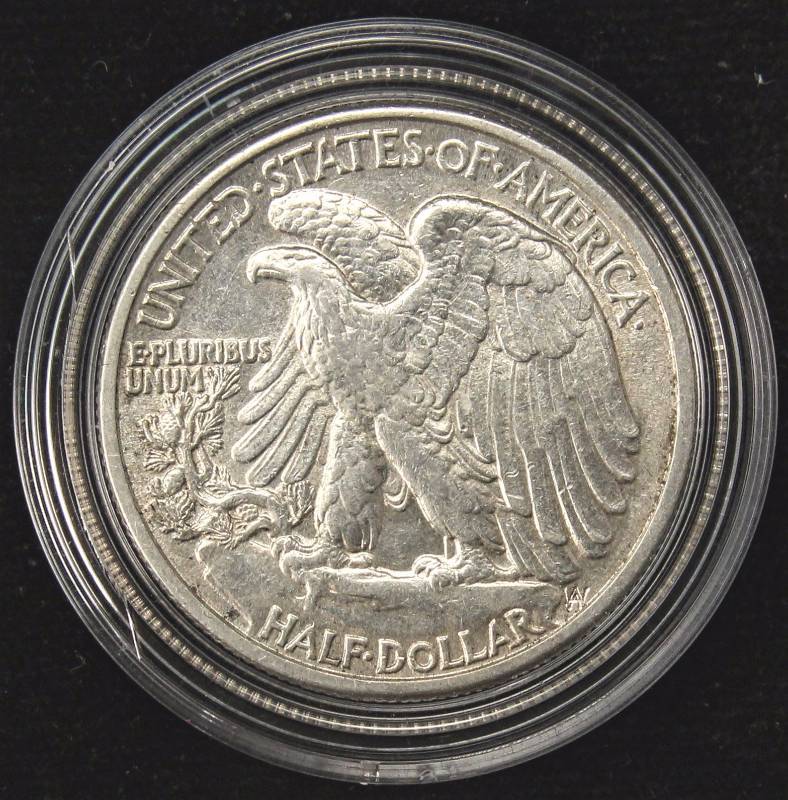 1942 WALKING LIBERTY SILVER HALF DOLLAR UNC