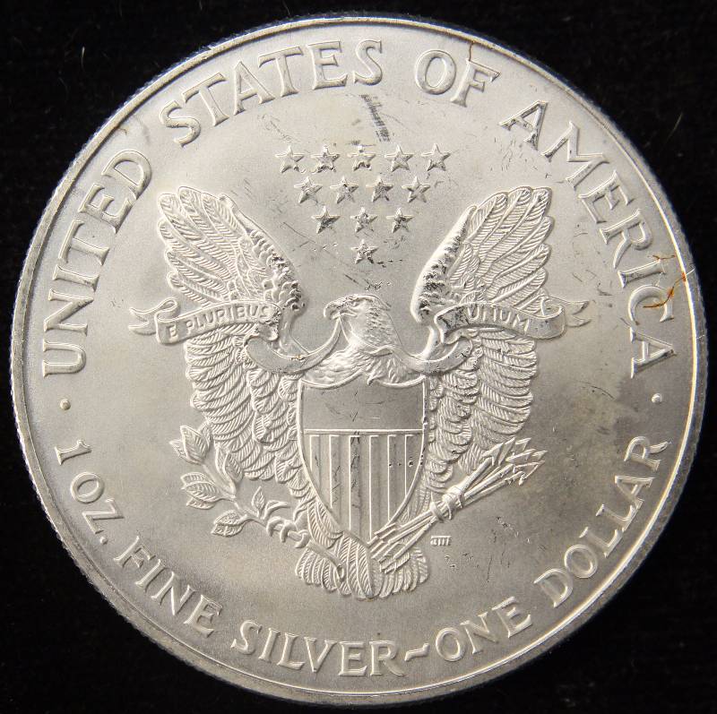 1998 AMERICAN SILVER EAGLE 1 TROY OZ. .999 FINE SILVER DOLLAR