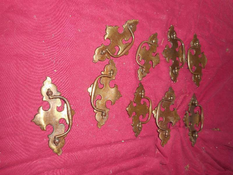 9 ANTIQUE DRAWER HANDLES