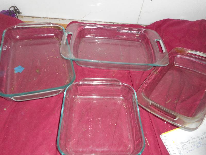 PYREX BAKING PANS