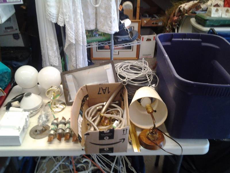 lot 95 image: Wire, Cable, Electrical, Lamps, Bulbs, More