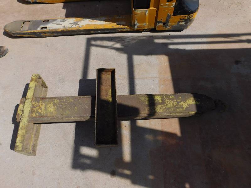 lot 18 image: Homemade 48 Jib Boom #1