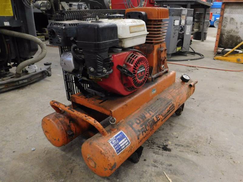 lot 25 image: American TH5560 Air Compressor