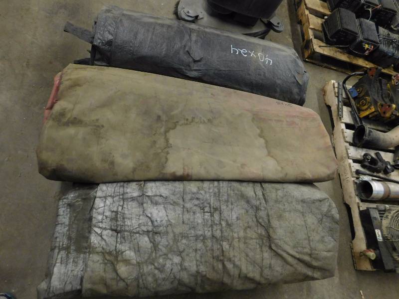 lot 27 image: Pallet of Tarps