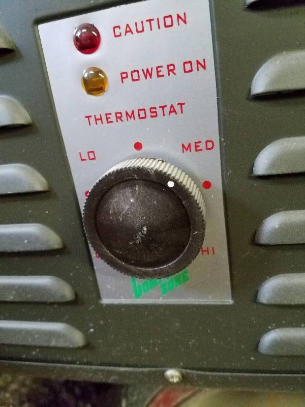 lot 7 image: Electric Space Heater