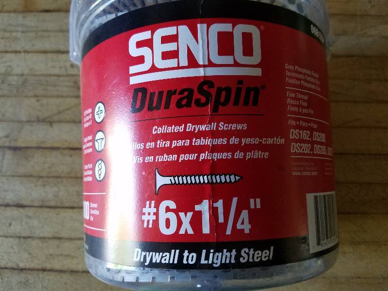 lot 23 image: Senco Drywall Screws