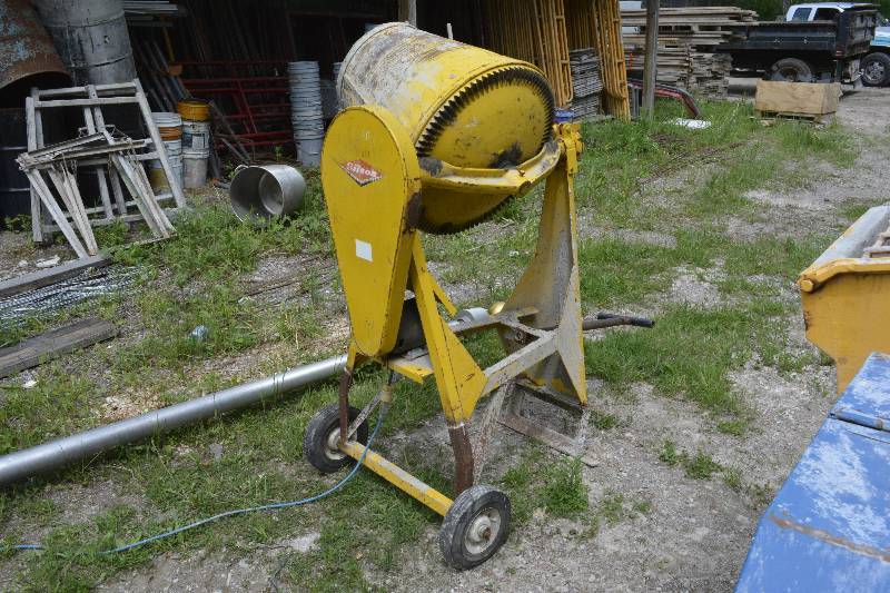lot 58 image: Gilson,6-12 CU FT. Electric Cement Mixer