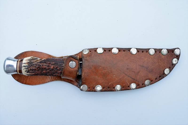 Solingen Steel Knife w Carved Handle