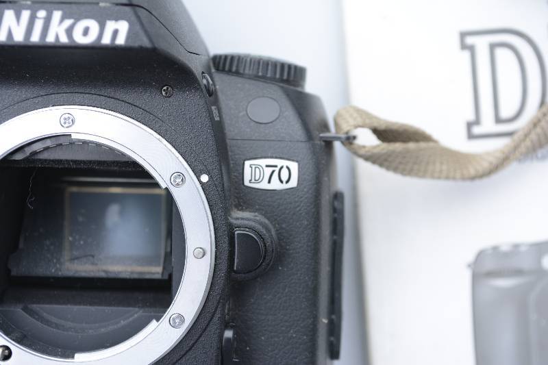 Nikon D70 Camera Body