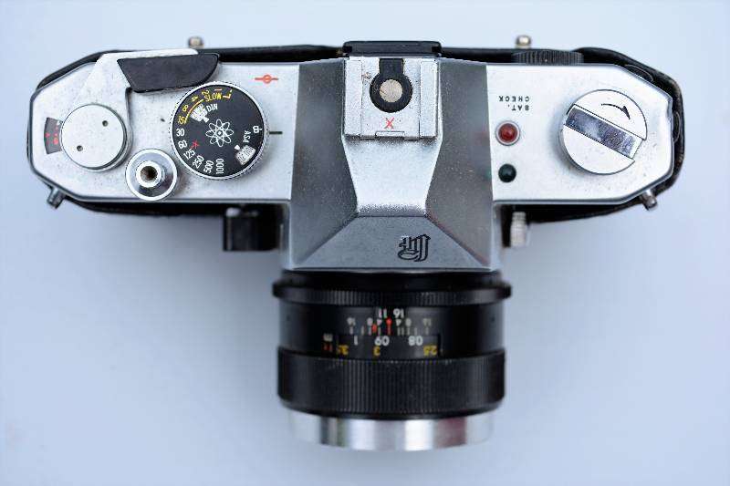 Yashika TL Elektro Camera