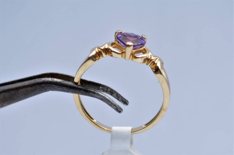 Single Band Ring