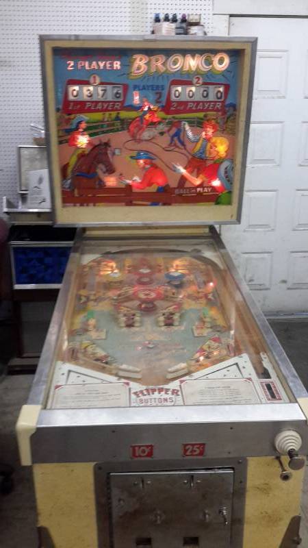 1963 Chicago Coins Pinball Machine